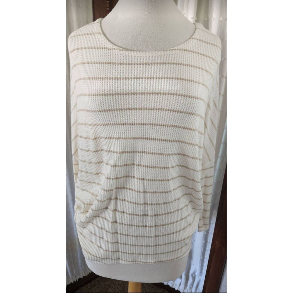 F08 Jolie white and tan striped knit top with bat wing sleeves